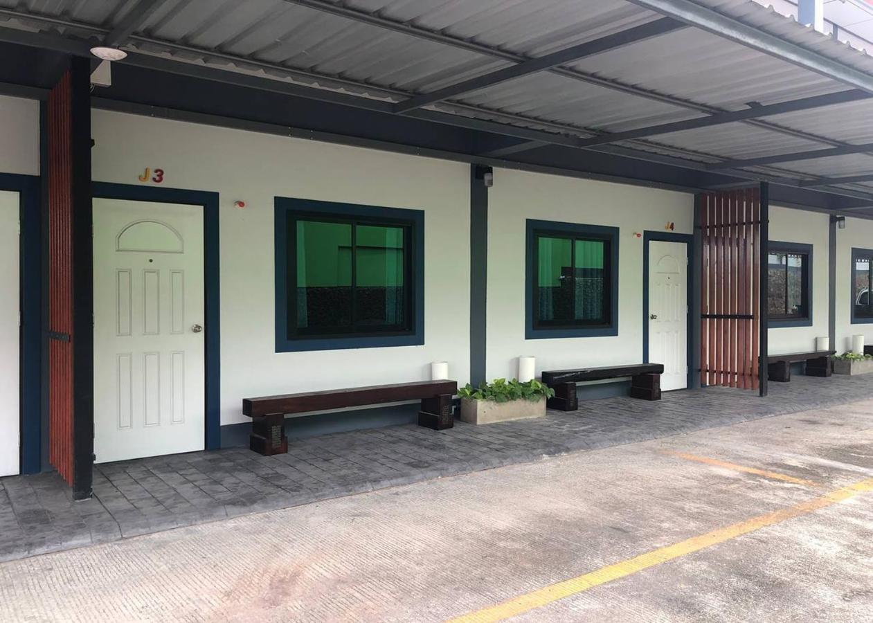 Jirapa Modern Resort Chonburi Bagian luar foto