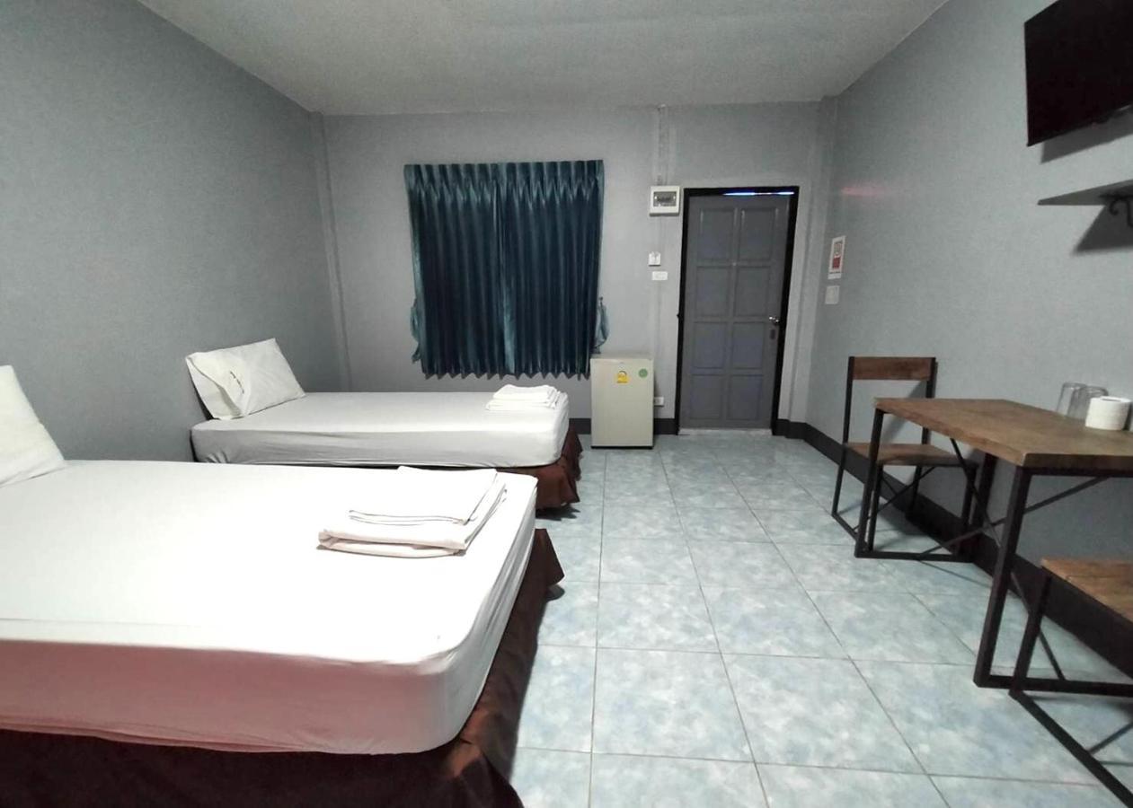 Jirapa Modern Resort Chonburi Bagian luar foto