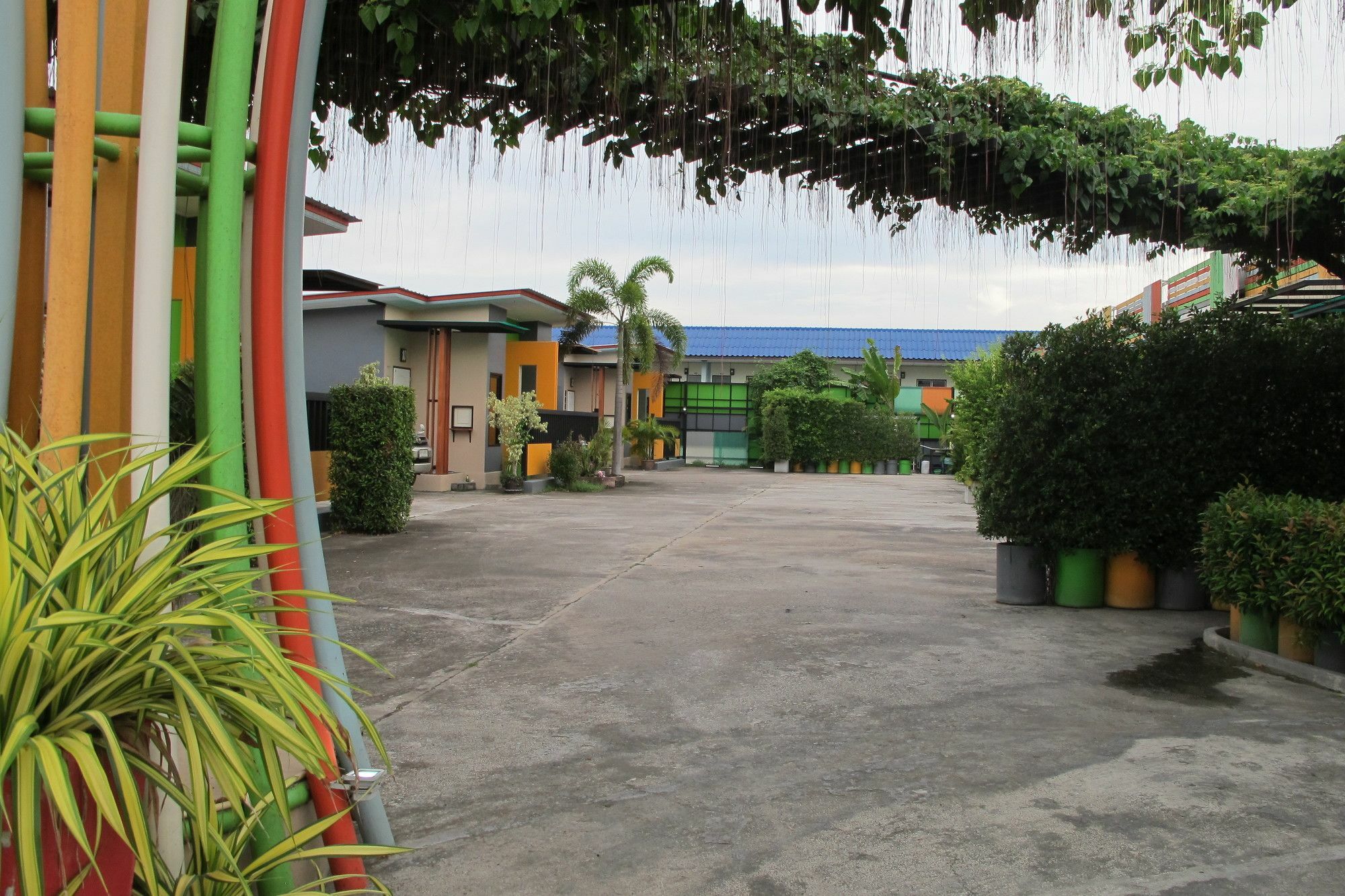 Jirapa Modern Resort Chonburi Bagian luar foto